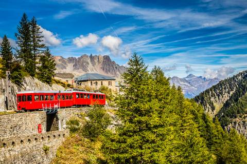 Walking Tour Du Mont Blanc