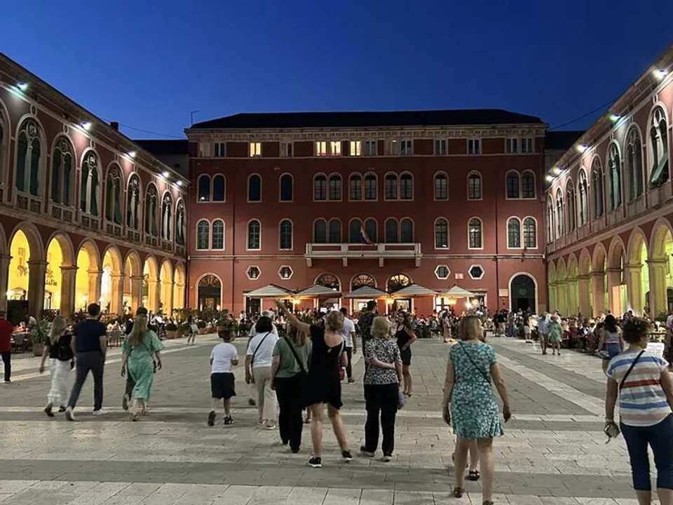 Image 6 of 17