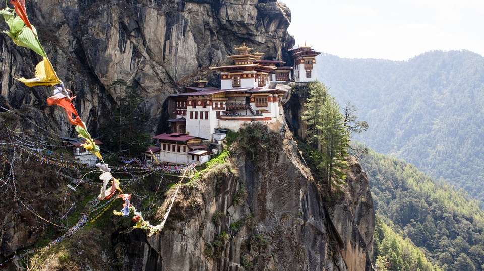 Western and Central Bhutan Tour - Maebar Travel - Bhutan - Image 3