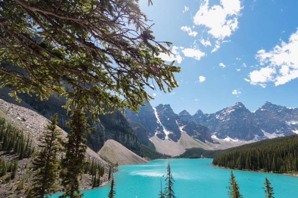 Western Journey - Omega Tours - Canada