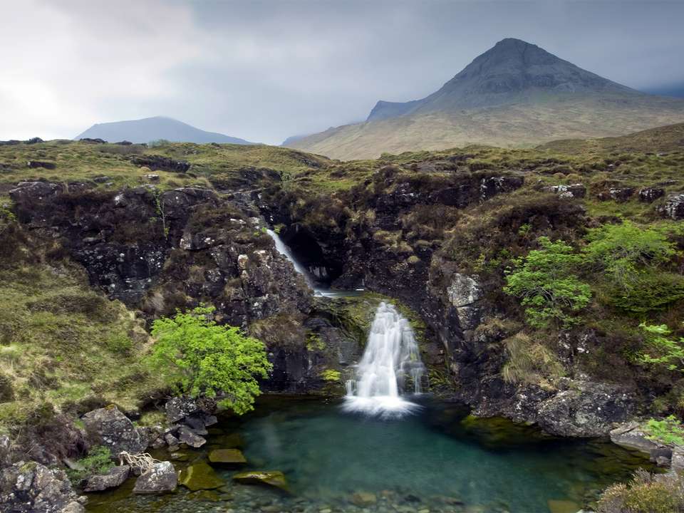 Whisky Coast & Scottish Islands  - 12 days - On The Go Tours - Scotland