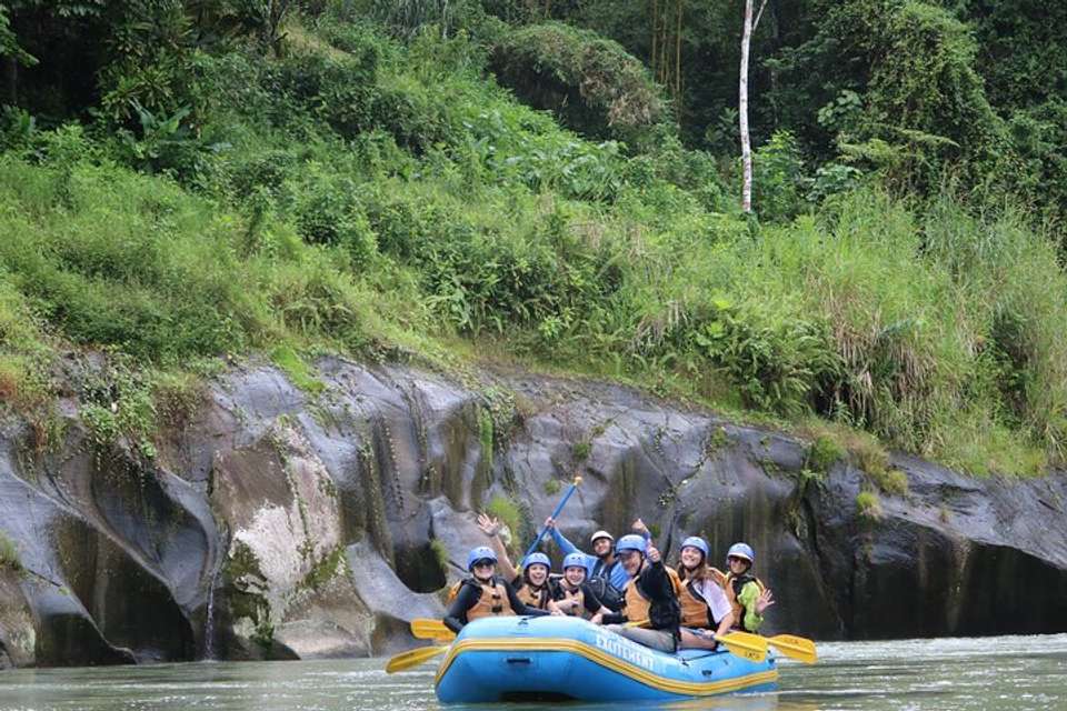 White Water Rafting Pacuare River Full Day Tour From San Jose - Destination Services - Costa Rica - Image 9