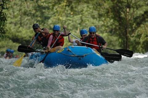 White Water Rafting Savegre River |class Iii From Manuel Antonio