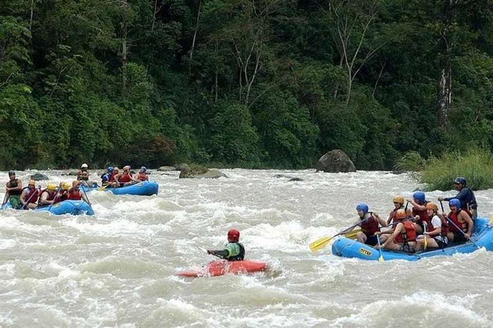 White Water Rafting Savegre River |class Iii From Manuel Antonio - Destination Services - Costa Rica - Image 3