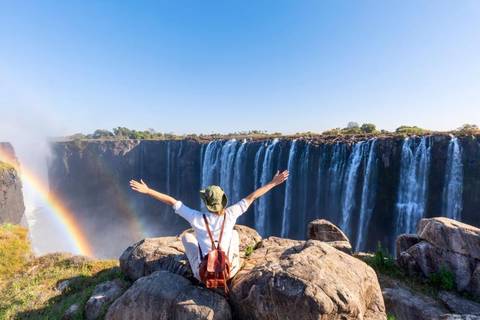 Zimbabwe Wildlife Tour: Wildlife & Waterfalls - 2026