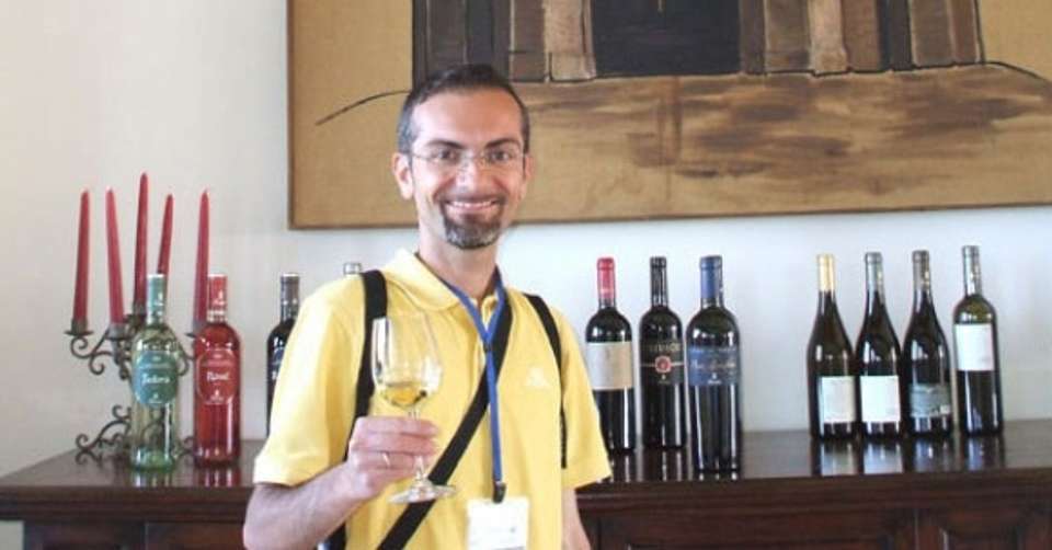 Wine tasting in a typical “masseria” - Associazione Culturale "le Terre Di Federico" - Italy - Image 4