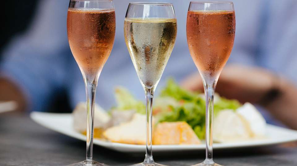 Wine Tasting in the Champagne Region - Finestway - France - Image 3