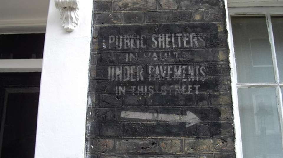 Winston Churchill Walking Tour and War Roooms - Ye Olde England Tours - England - Image 7