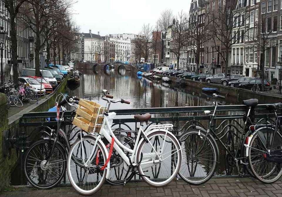 Wonders Of Amsterdam Bruges And Paris By Rail - Indus Travels - Holland