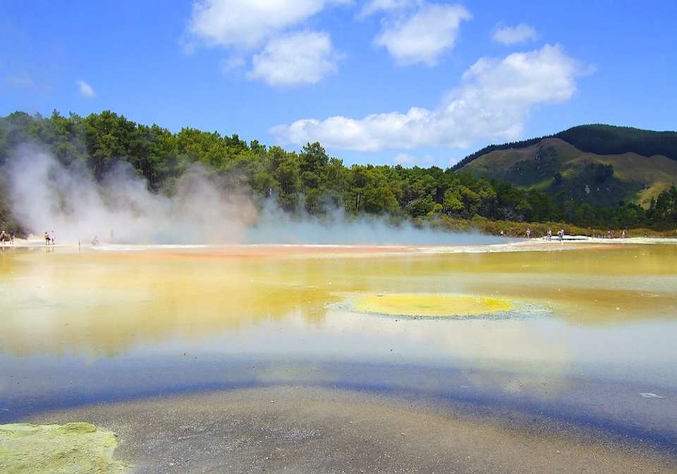 Wonders of New Zealand and Australia - Indus Travels - New Zealand - Image 6
