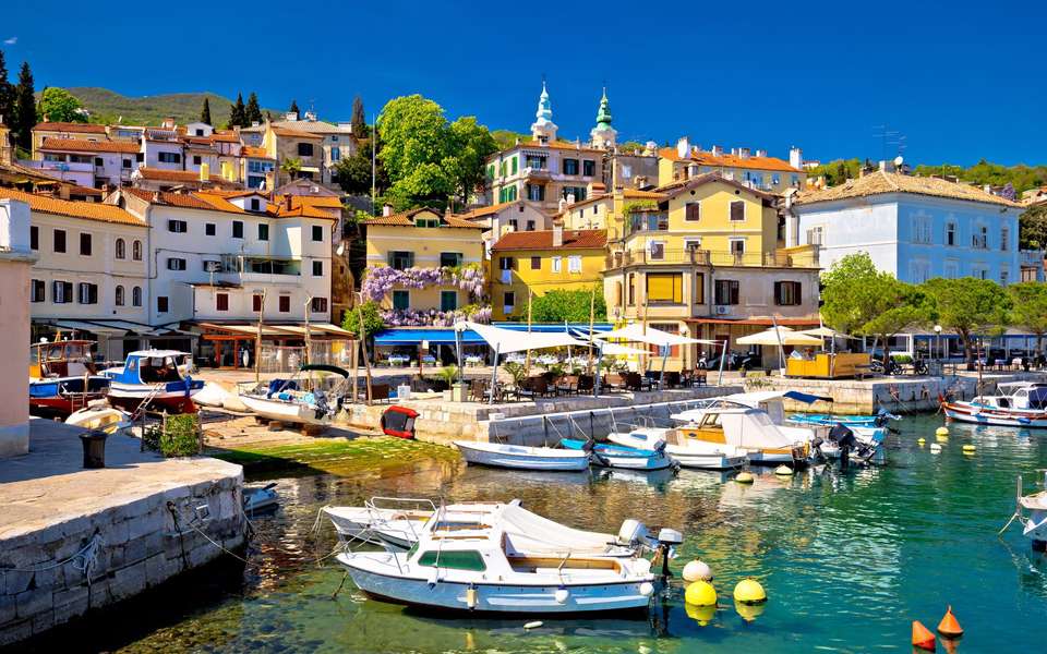 Wonders of the Balkans Cultural Odyssey - 9 days - On The Go Tours - Croatia - Image 10