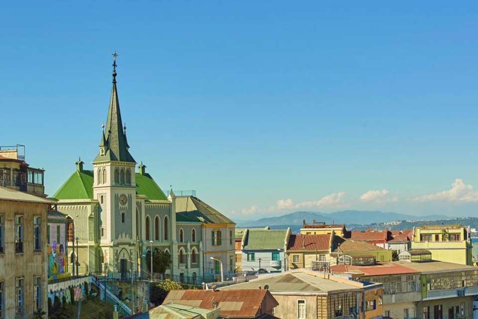 World Heritage City Tour in Valparaiso - Tangol Tours - Chile - Image 2