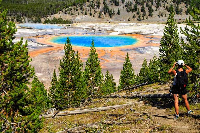 Jackson National parks Tour: Yellowstone and Grand Tetons Adventure