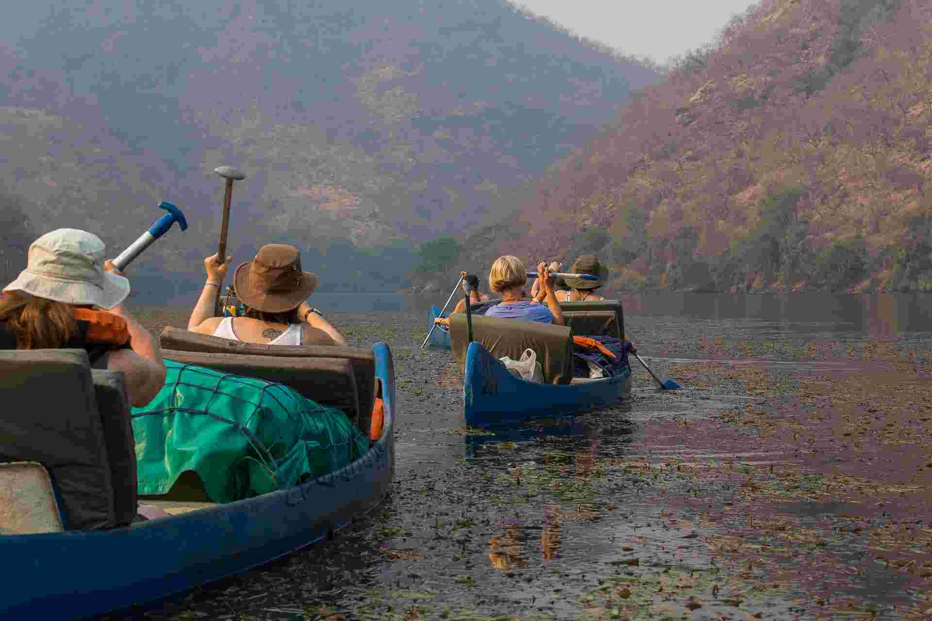 Zambezi Canoe Safari