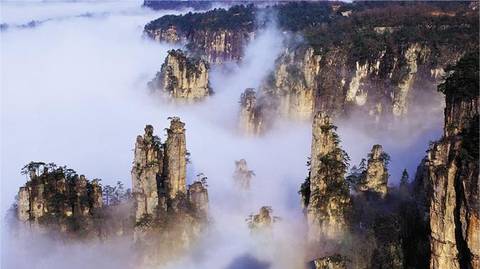 Zhangjiajie’s Natural Mountain Majesty Tour - July 2027