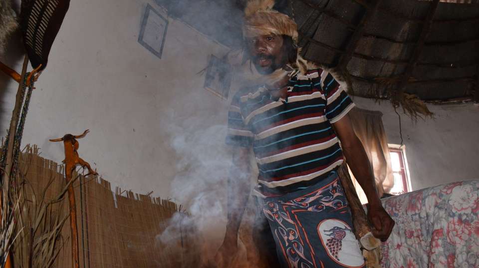 Zulu Cultural Village & Zulu Oracle Tour - Zulu Safaris - South Africa - Image 3
