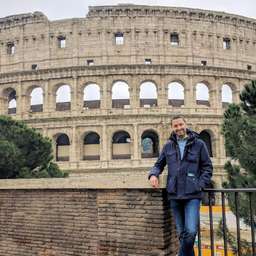 Aleksandar Jovanović travel expert