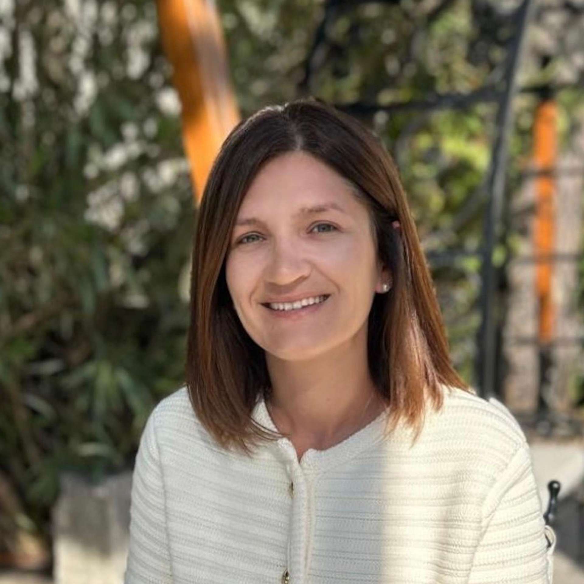 Alexandra Iordan travel expert