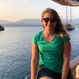 Canan Karaarslan travel expert