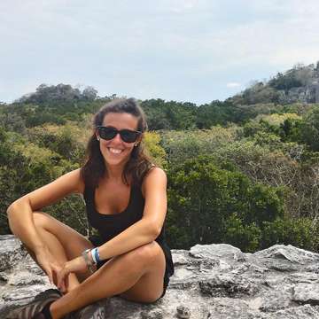 Carmen Castrovillari travel expert