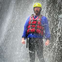 Ed Reeves travel expert