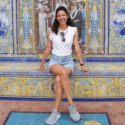Giulia Montresor travel expert