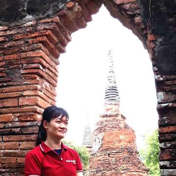 Linh Do travel expert