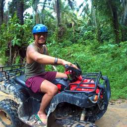Nitipong Jansang travel expert