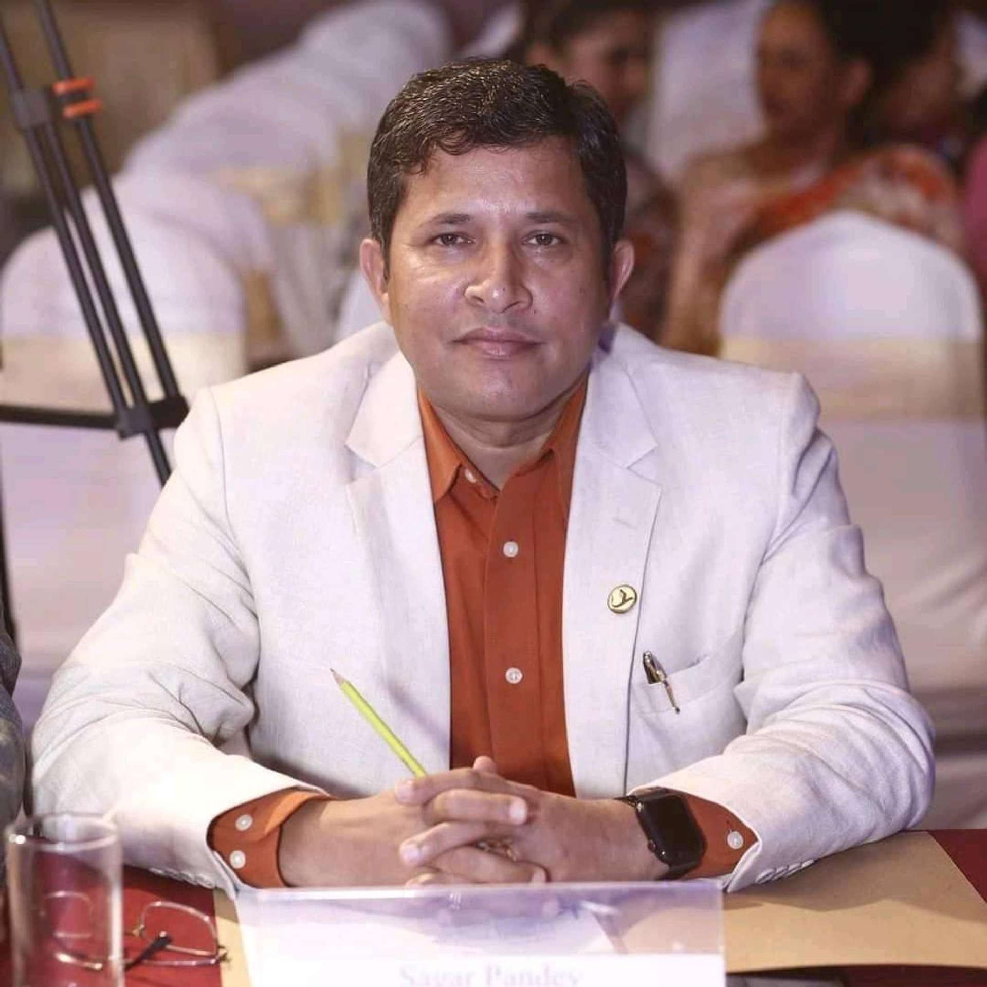 Sagar Pandey travel expert