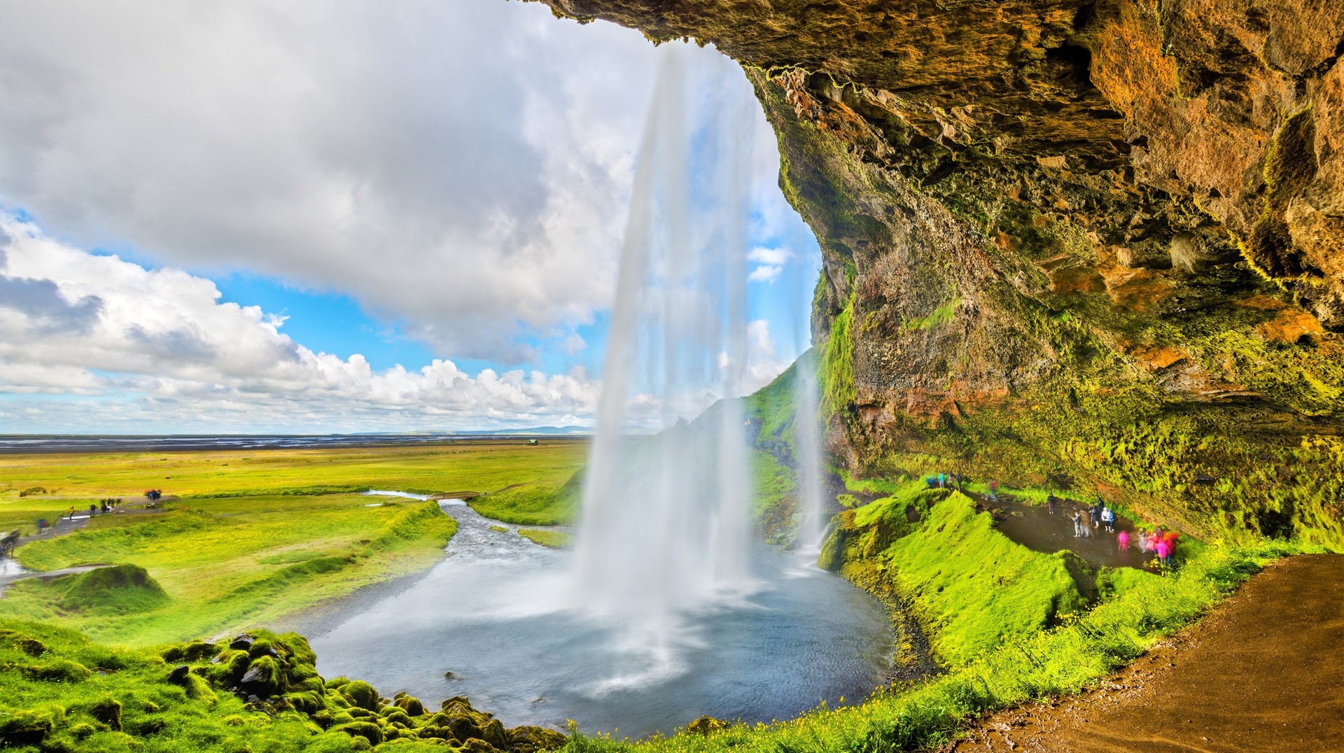 Seljalandsfoss waterfall is one of the best waterfalls in Iceland Waterfalls in Iceland draw many tourists to Iceland