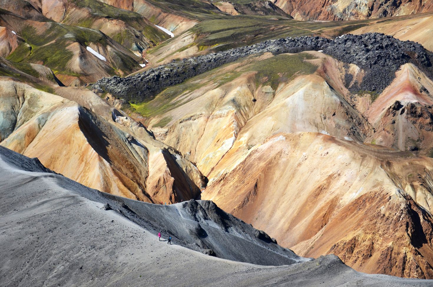 Blue Peak is a great day hike in Iceland