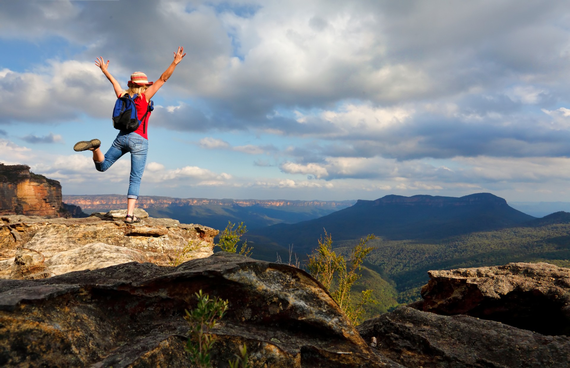 The Blue Mountains is one of the top picks when it comes to hiking around Sydney. There are many national parks around Sydney for hiking.