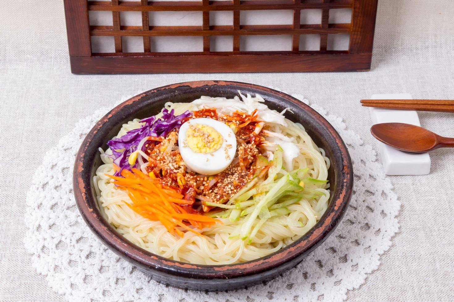 Naengmyun is one of the best street food found in Seoul