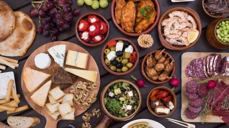 If you go to Spain, don’t miss an opportunity to travel to all the different regions and try as many famous Spanish dishes as possible.