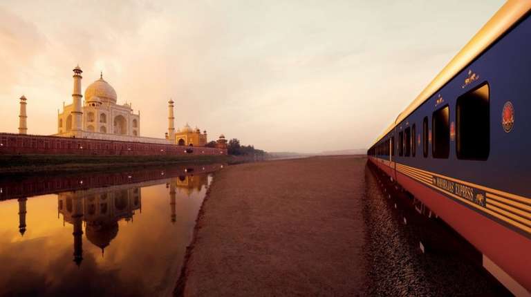 A luxury train journey in India is an excellent way to tour the country without contending with overwhelming crowds, jam-packed buses, or public trains.
