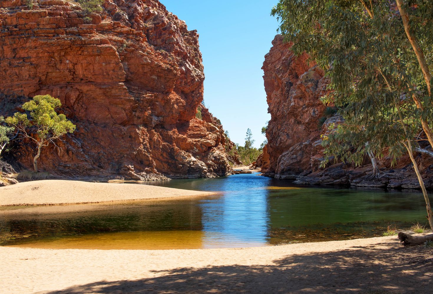 Ellery Creek Big Hole, MacDonnell Ranges, Australia