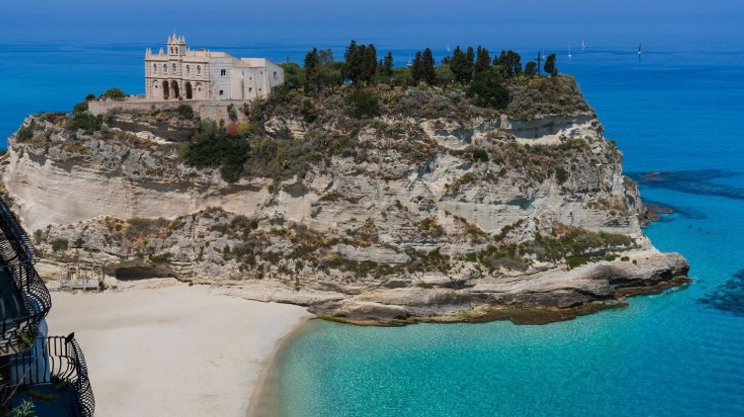 Amazing beach in Tropea on a clear day, one of the best beaches in Italy.