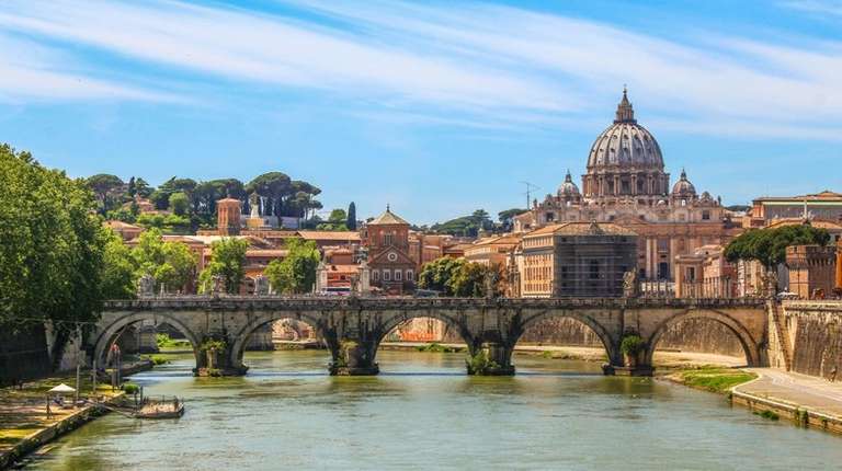 A country with glorious weather, good food, sublime scenery and rich history, the best cities to visit in Italy covers it all.