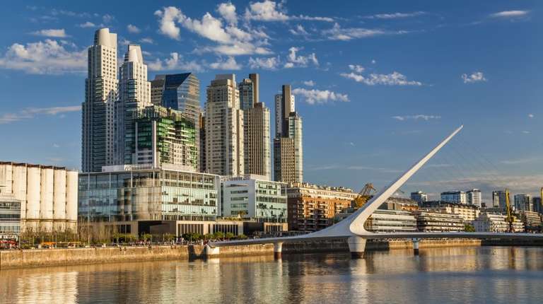 With so much to explore and savor in Buenos Aires, it is wise to set up a good base when you are here. Here are our picks of the five best hotels in Buenos Aires.