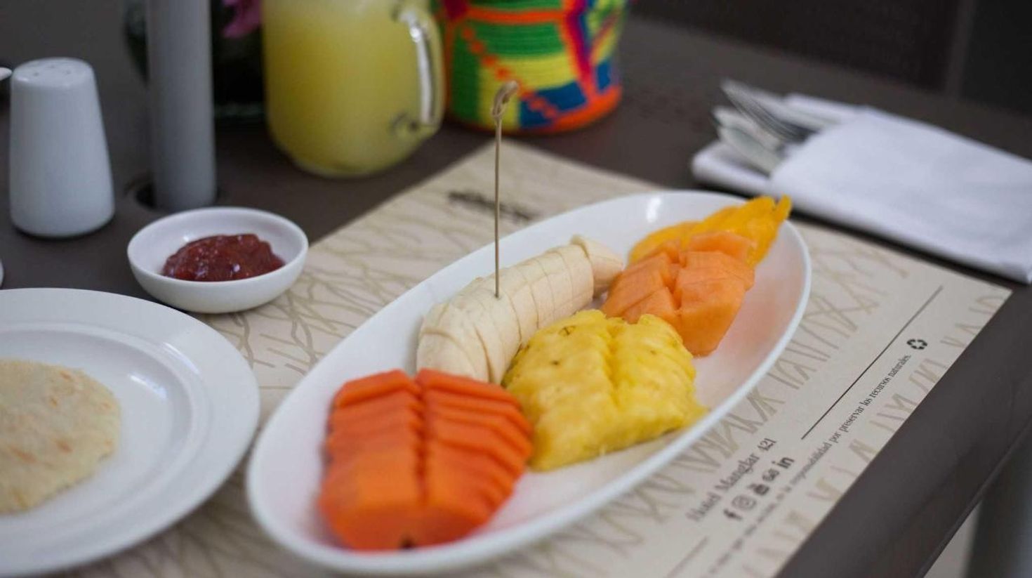 Hotel Manglar 421 is a hotel in Colombia that serves fresh breakfast