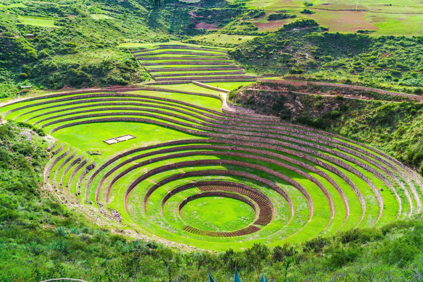An alternative Huchuy Qosqo trek can take trekkers to Moray