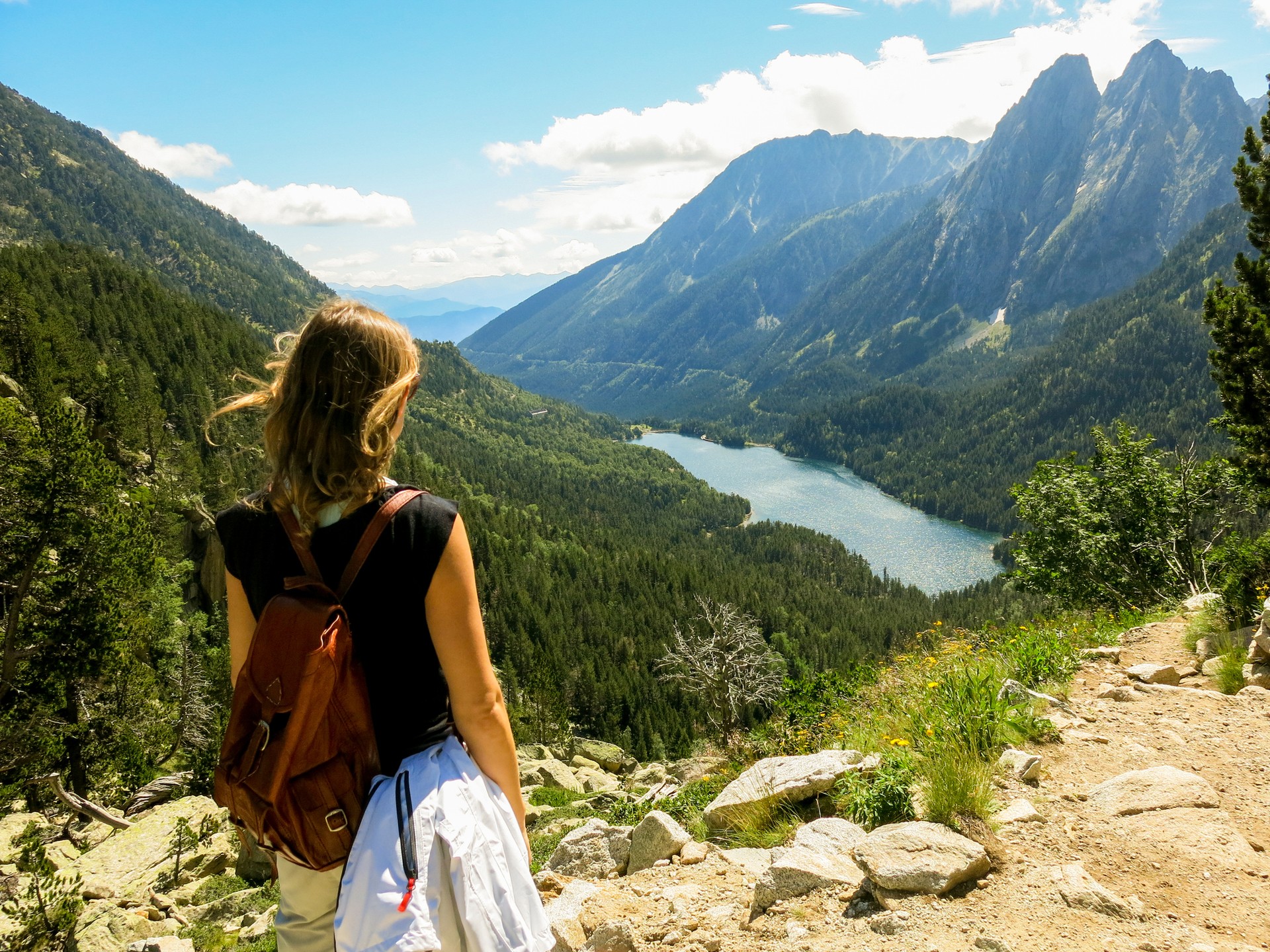 The Spanish Pyrenees stretches from the Atlantic Ocean in the west to almost the Mediterranean coast in the east, with lots of hiking and trekking opportunities.