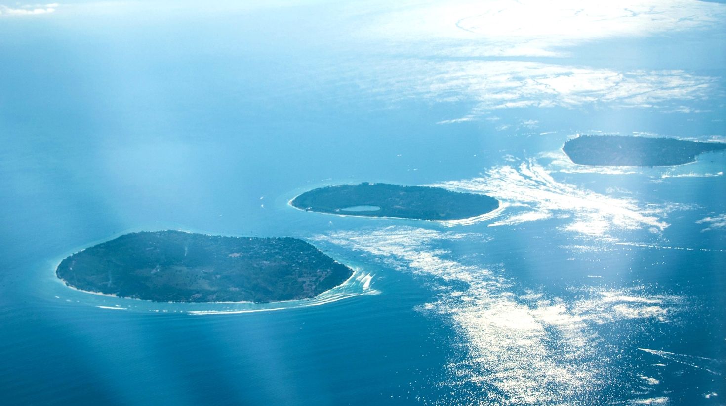 Island hopping at the Gili Islands is an exciting thing to do in Lombok.