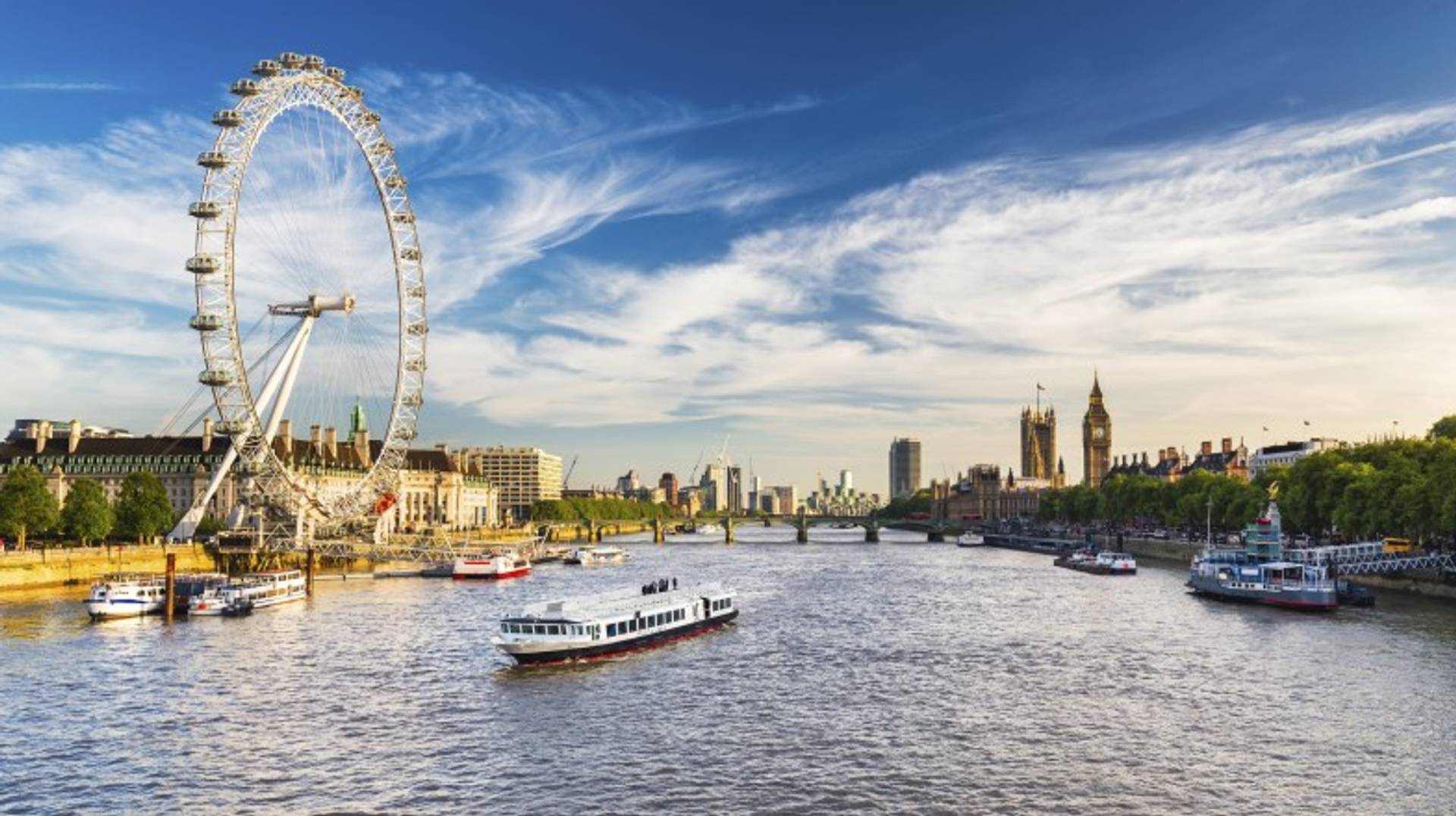 England in Three Weeks: 2 Recommended 21-day Itineraries to England