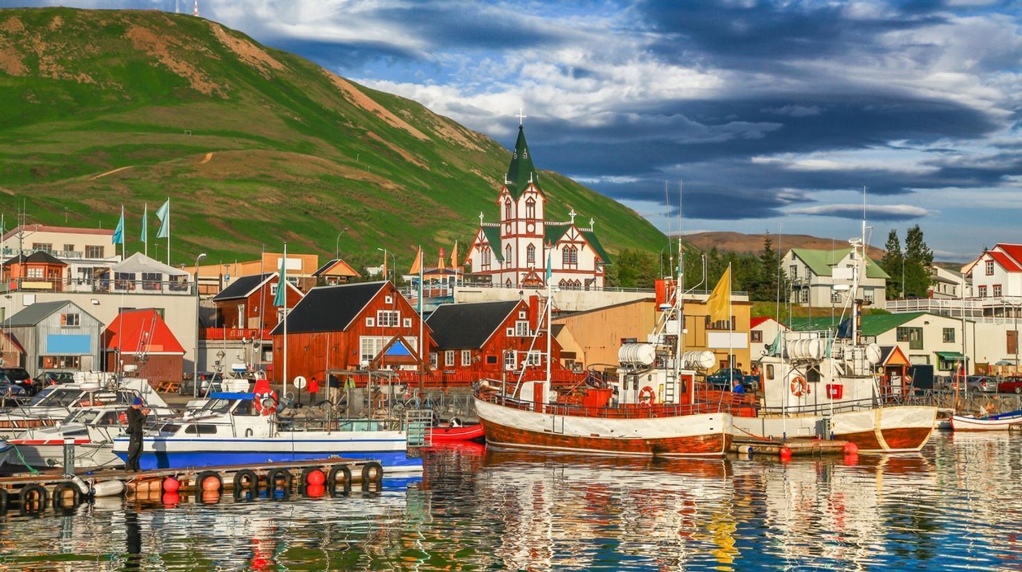Reykjavik is a charming city with a lot of activities.