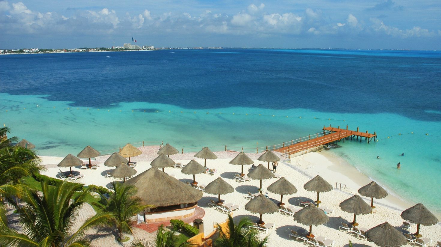 Amazing view of Cancun beach