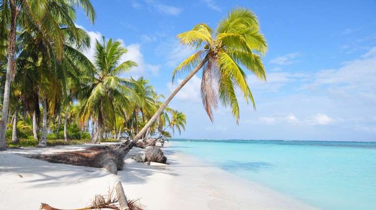 San Blas island, Best Time to Visit Panama.