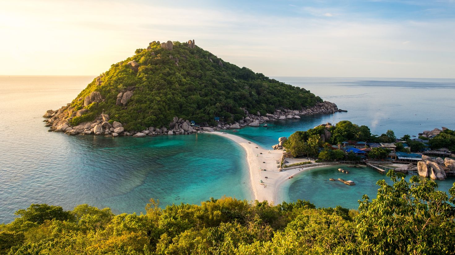 Ko Samui, Thailand&rsquo;s second largest island, lies in the Gulf of Thailand off the east coast of the Kra Isthmus.