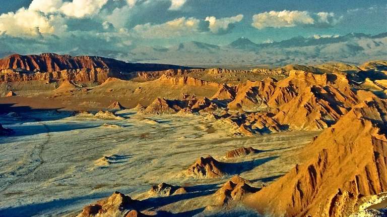 The Atacama Desert receives little to no rainfall and is one of the driest places in the world so plan your best time to visit Atacama Desert on your own.