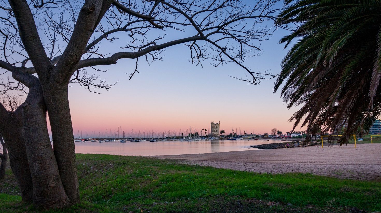 Sunset in Montevideo beach in the Rambla during Spring.